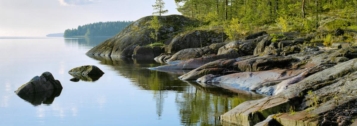 Luonnonkauniin Laatokan rantaa. Viisumivapaasti risteillen Valamoon