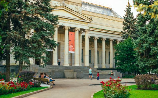 Pushkinin taidemuseo on Moskovan ykkösnähtävyyksiä_Lähialuematkat